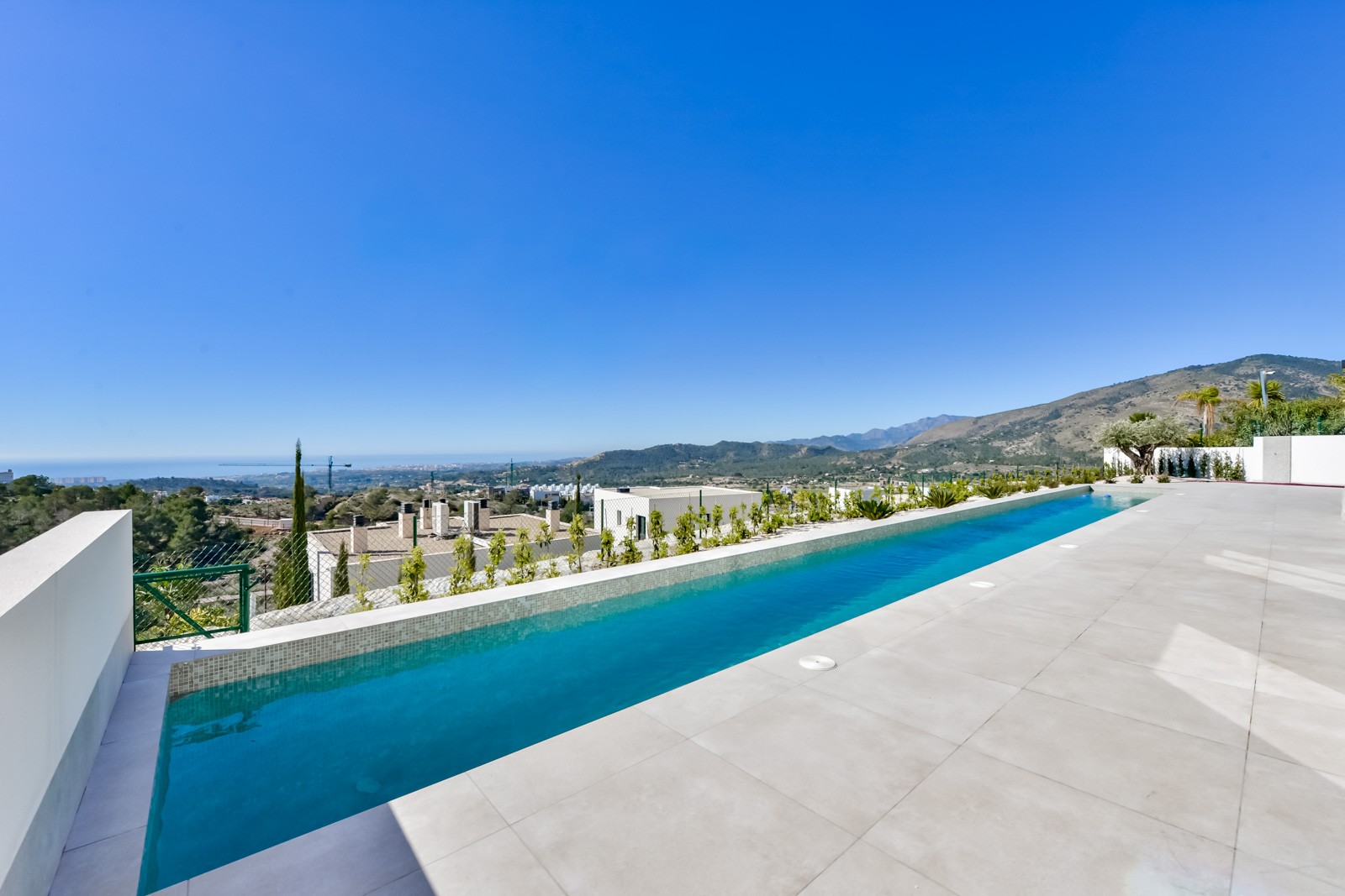 Villa en Benidorm, Alicante, España 8 dormitorios, 698 m2 No. 180802