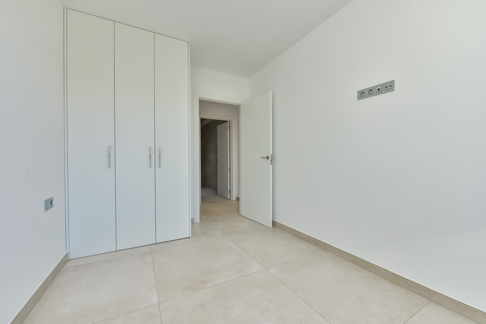 Villa en Benidorm, Alicante, España 8 dormitorios, 698 m2 No. 180802
