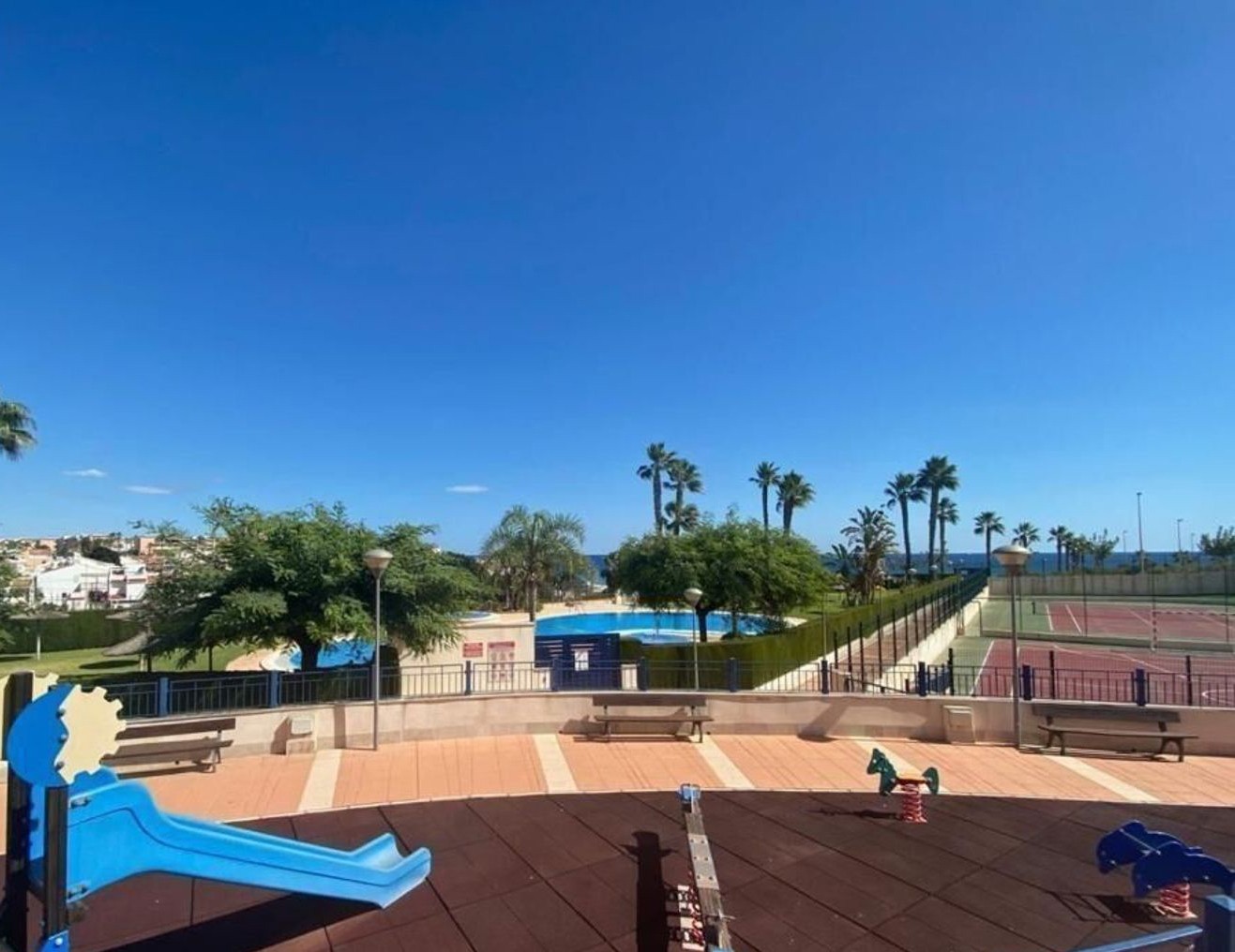 Wohnung in Pilar de la Horadada, Alicante, Spanien 2 Schlafzimmer, 84 m2 Nr. 180999