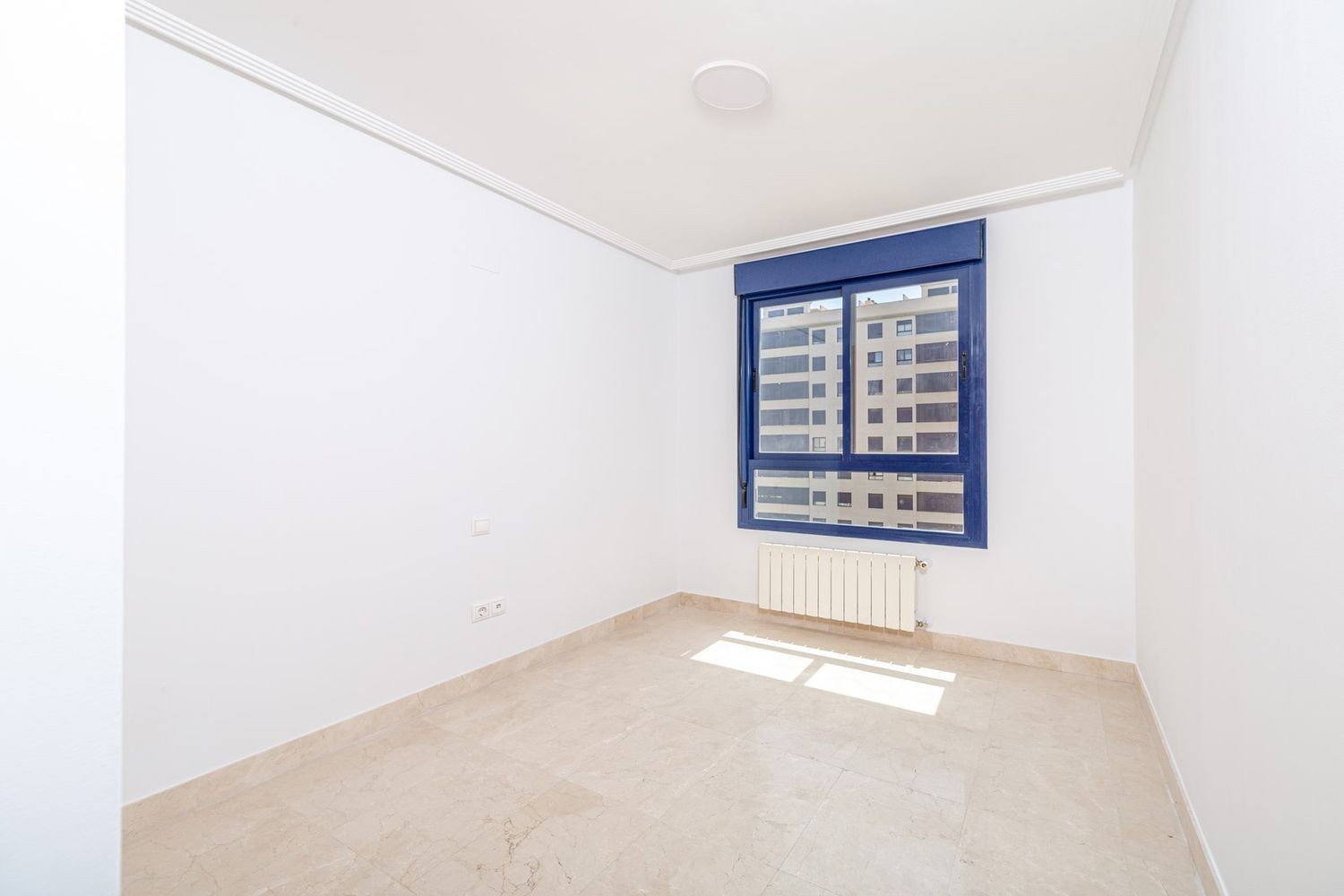 Apartment in Alicante, Spain 3 bedrooms, 122 sq.m. No. 181000