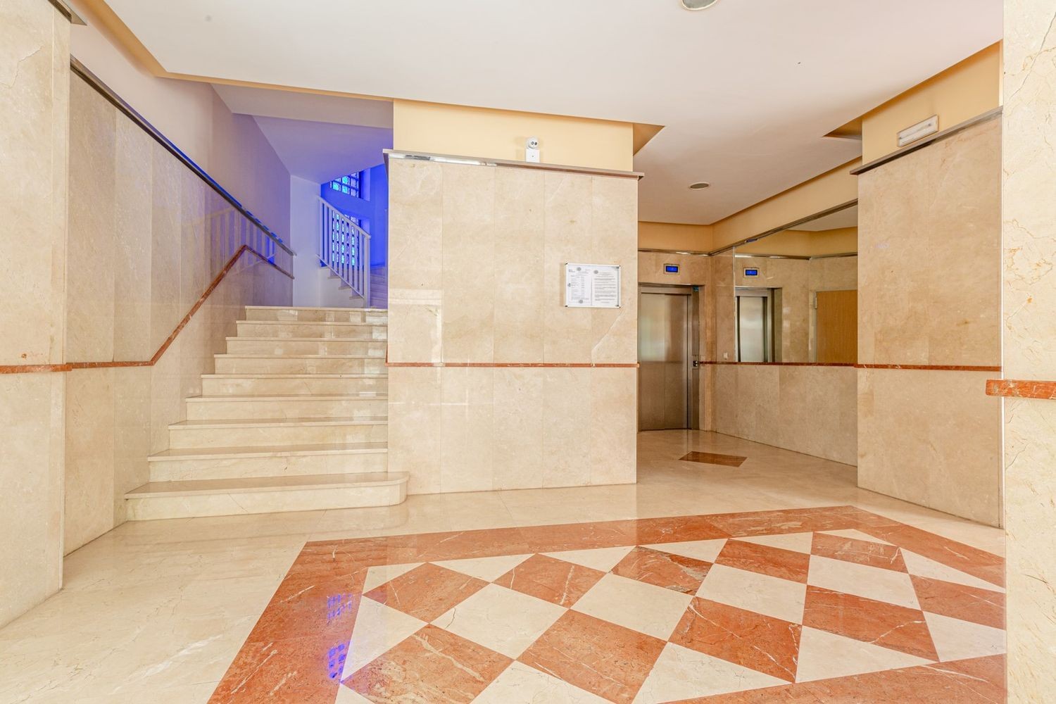 Apartment in Alicante, Spain 3 bedrooms, 122 sq.m. No. 181000
