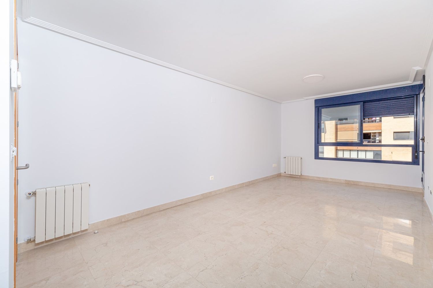 Apartment in Alicante, Spain 3 bedrooms, 122 sq.m. No. 181000