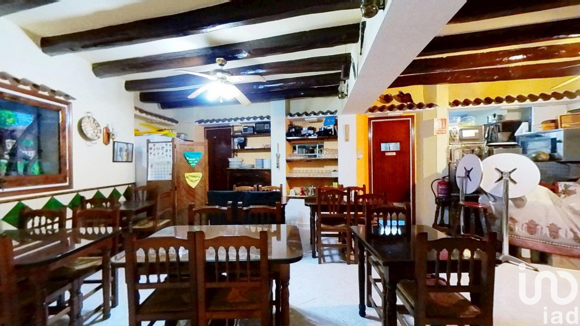 Rindu māja Llorenc Del Penedes, Tarragona, Spānijā 4 istabas, 270 m2 Nr. 153700