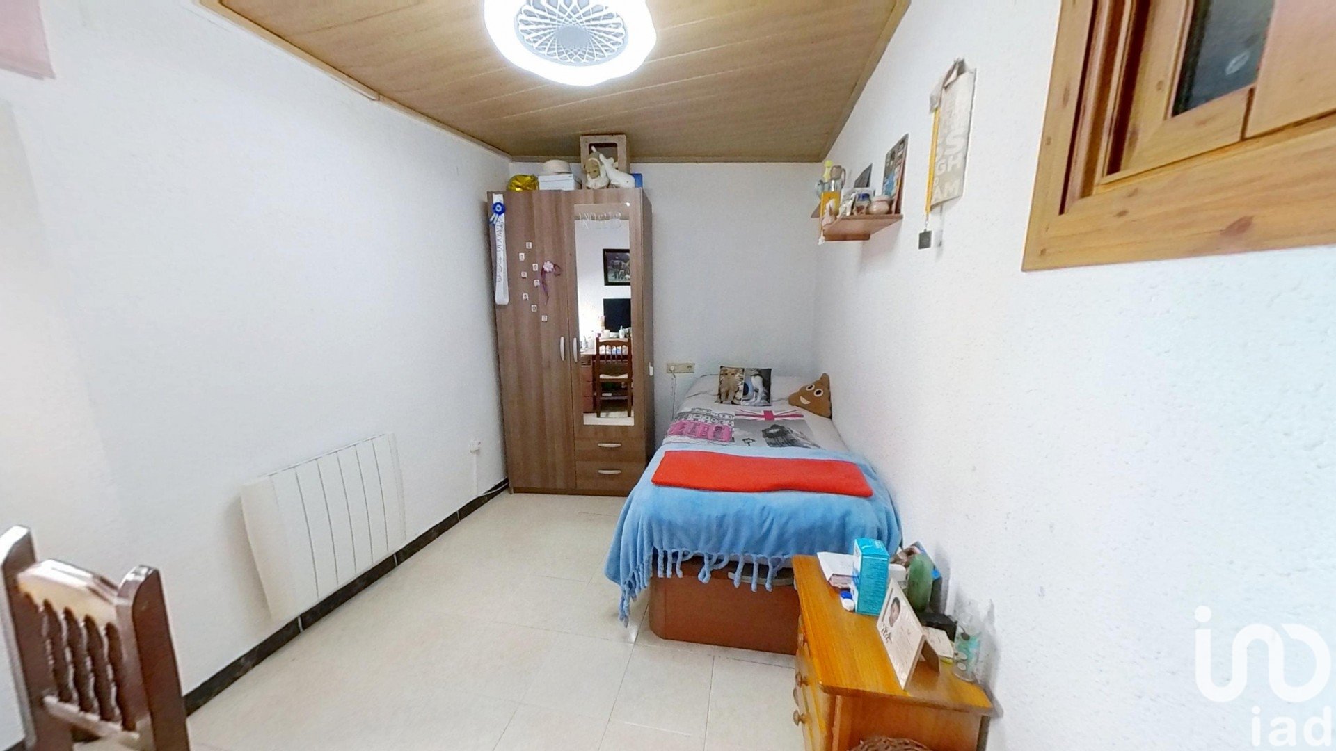Rindu māja Llorenc Del Penedes, Tarragona, Spānijā 4 istabas, 270 m2 Nr. 153700