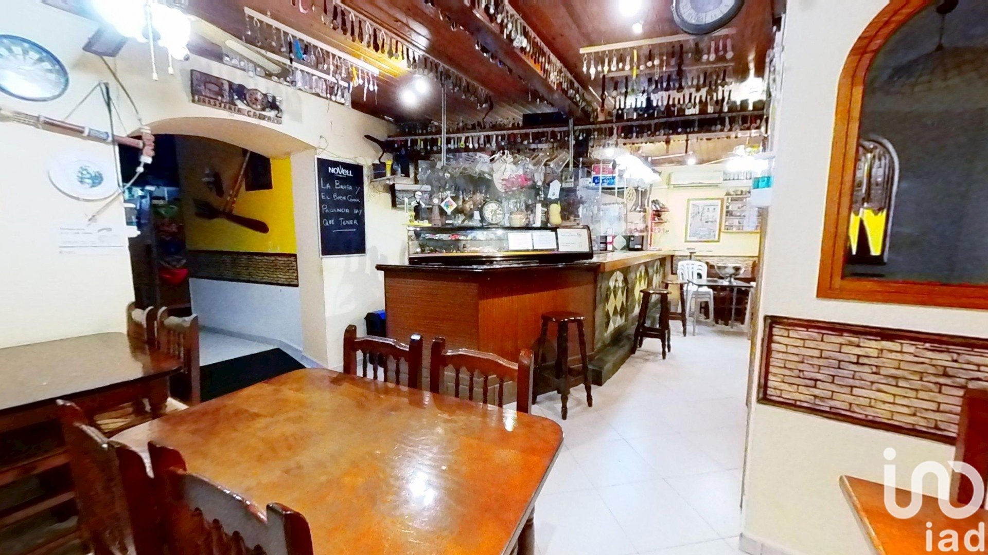 Rindu māja Llorenc Del Penedes, Tarragona, Spānijā 4 istabas, 270 m2 Nr. 153700