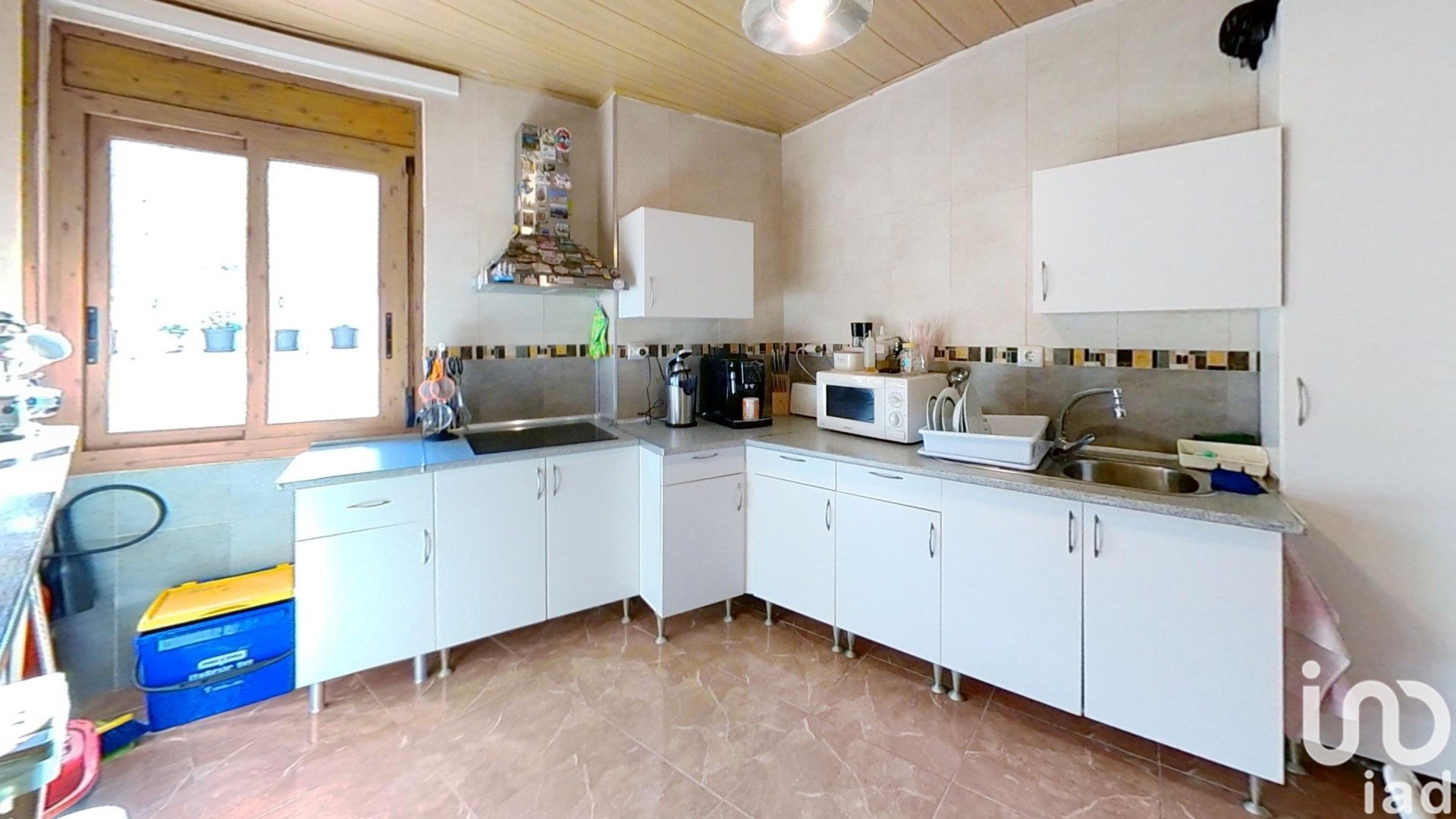 Rindu māja Llorenc Del Penedes, Tarragona, Spānijā 4 istabas, 270 m2 Nr. 153700