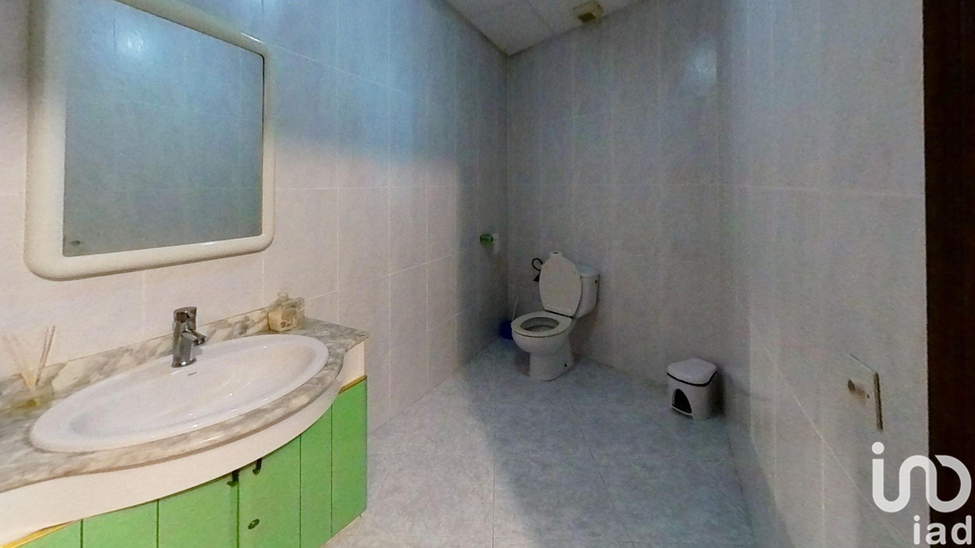 Rindu māja Llorenc Del Penedes, Tarragona, Spānijā 4 istabas, 270 m2 Nr. 153700