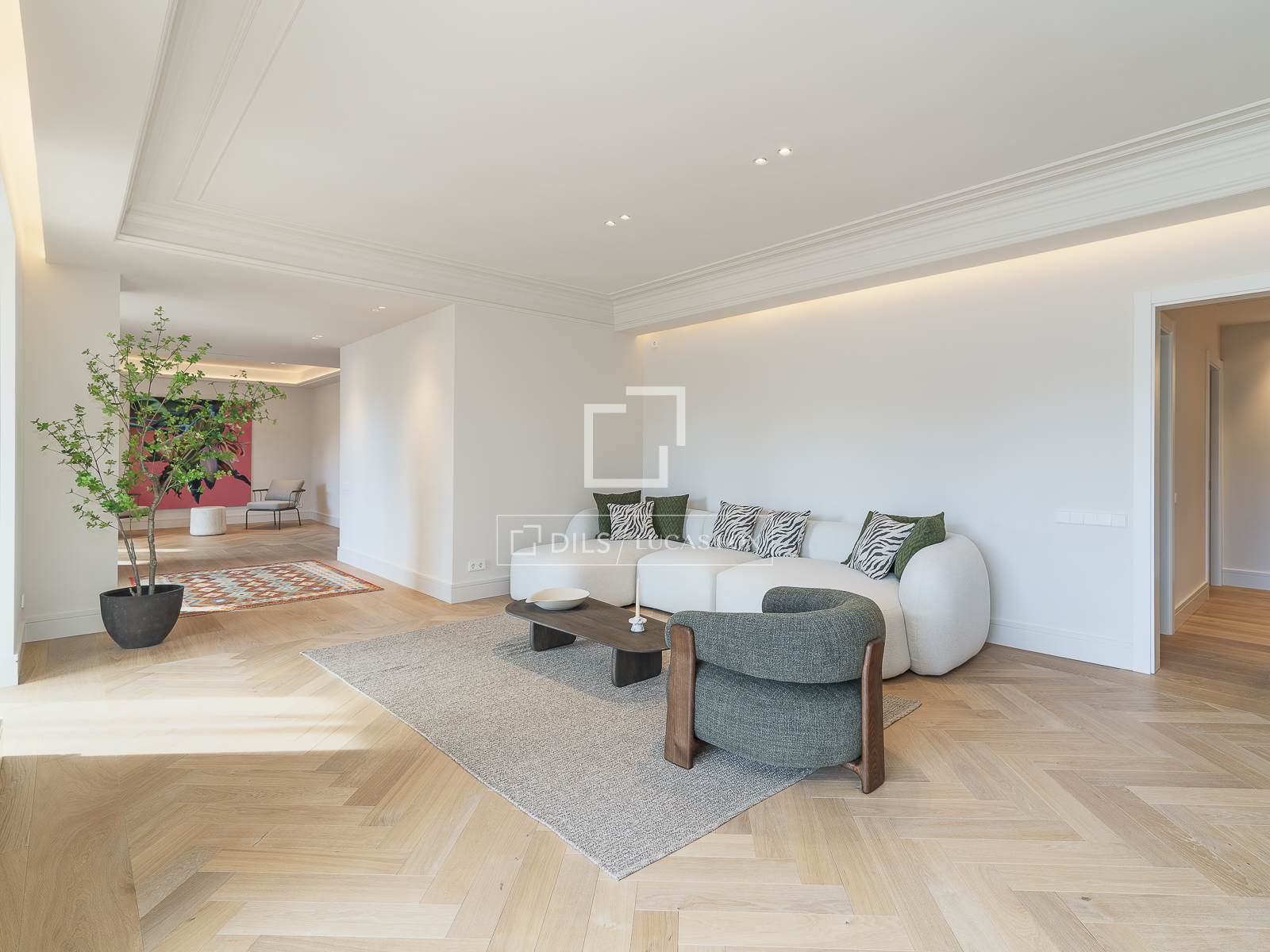 Apartment in Barcelona, Spain 4 bedrooms, 273 sq.m. No. 150804