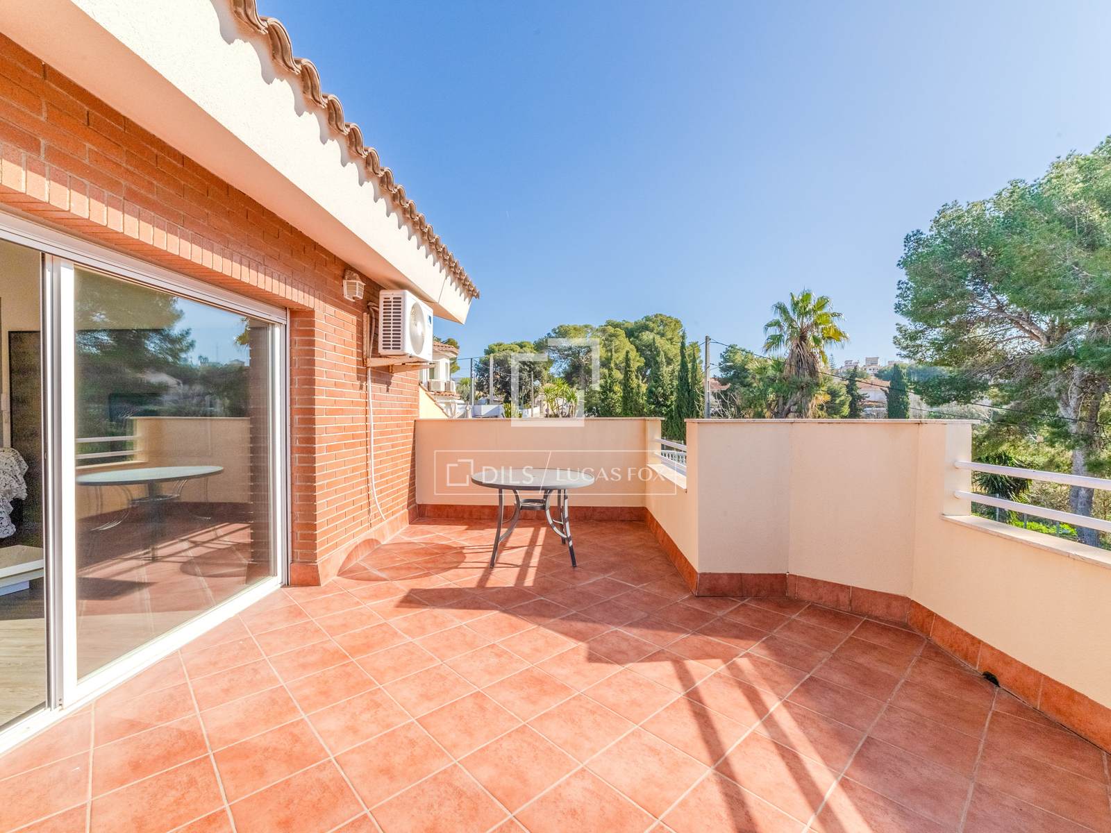Willa w Sitges, Barcelona, Hiszpania 4 sypialnie, 266 mkw. nr 150808
