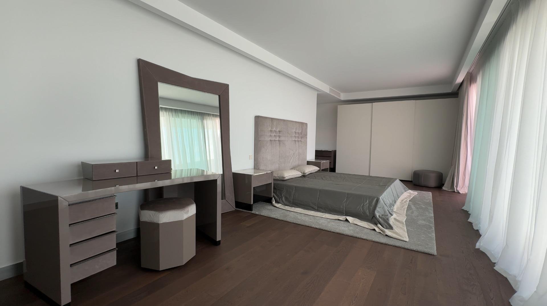 Villa à Finestrat, Alicante, Espagne 691 m2 No. 165556
