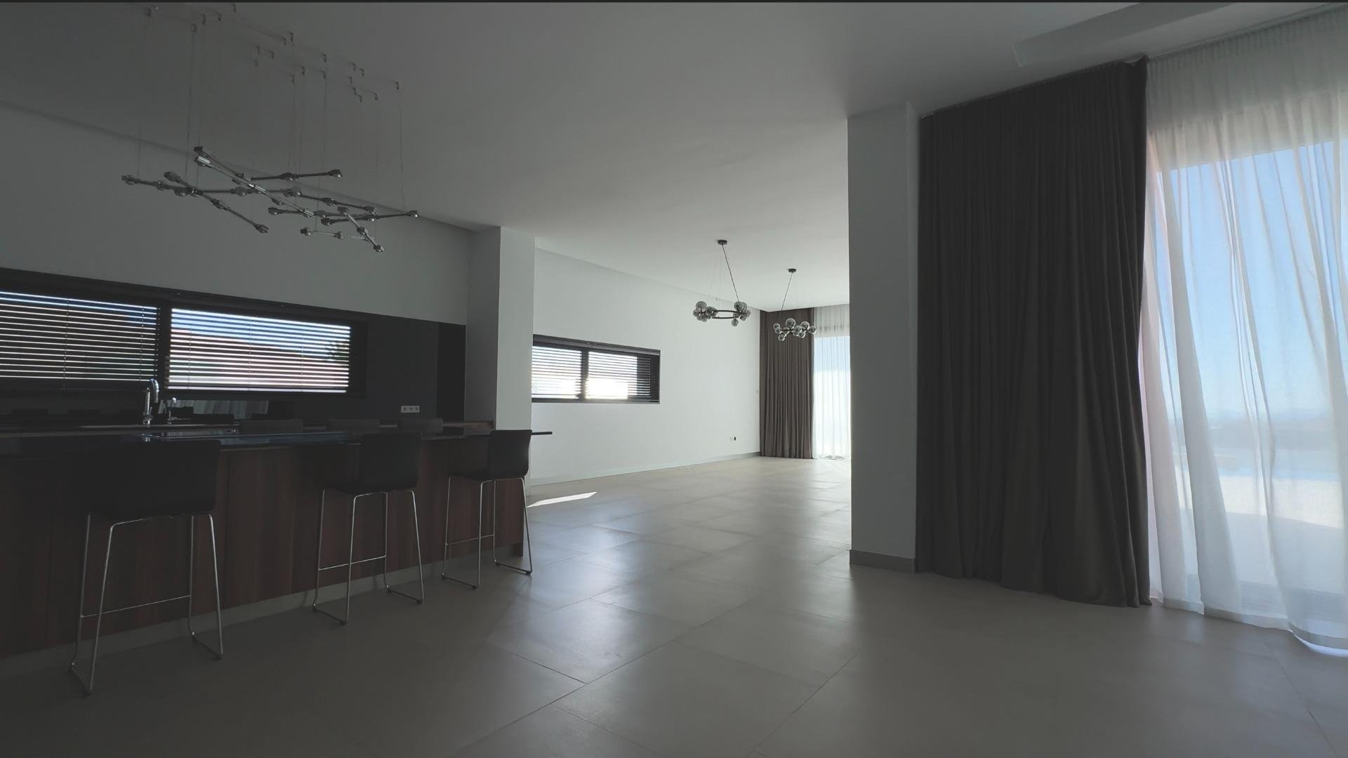Villa à Finestrat, Alicante, Espagne 691 m2 No. 165556