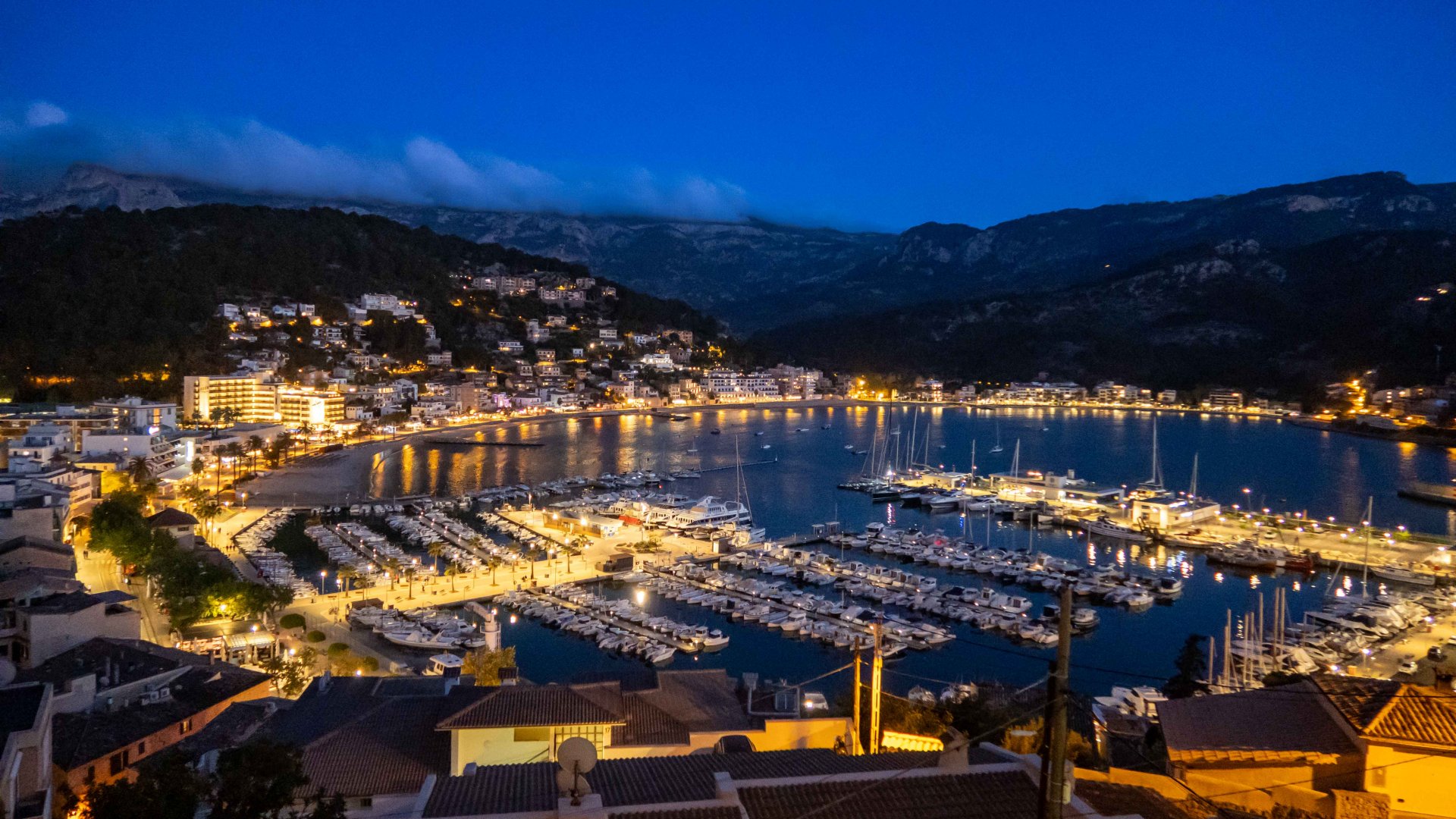 Villa i Port De Soller, Mallorca, Spanien 3 sovrum, 180 kvm. Nr. 98007