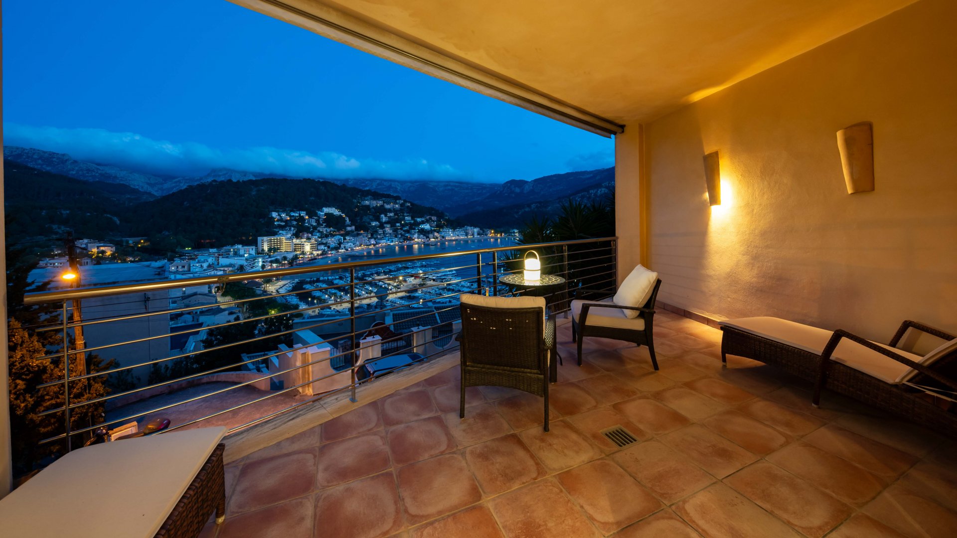 Villa i Port De Soller, Mallorca, Spanien 3 sovrum, 180 kvm. Nr. 98007