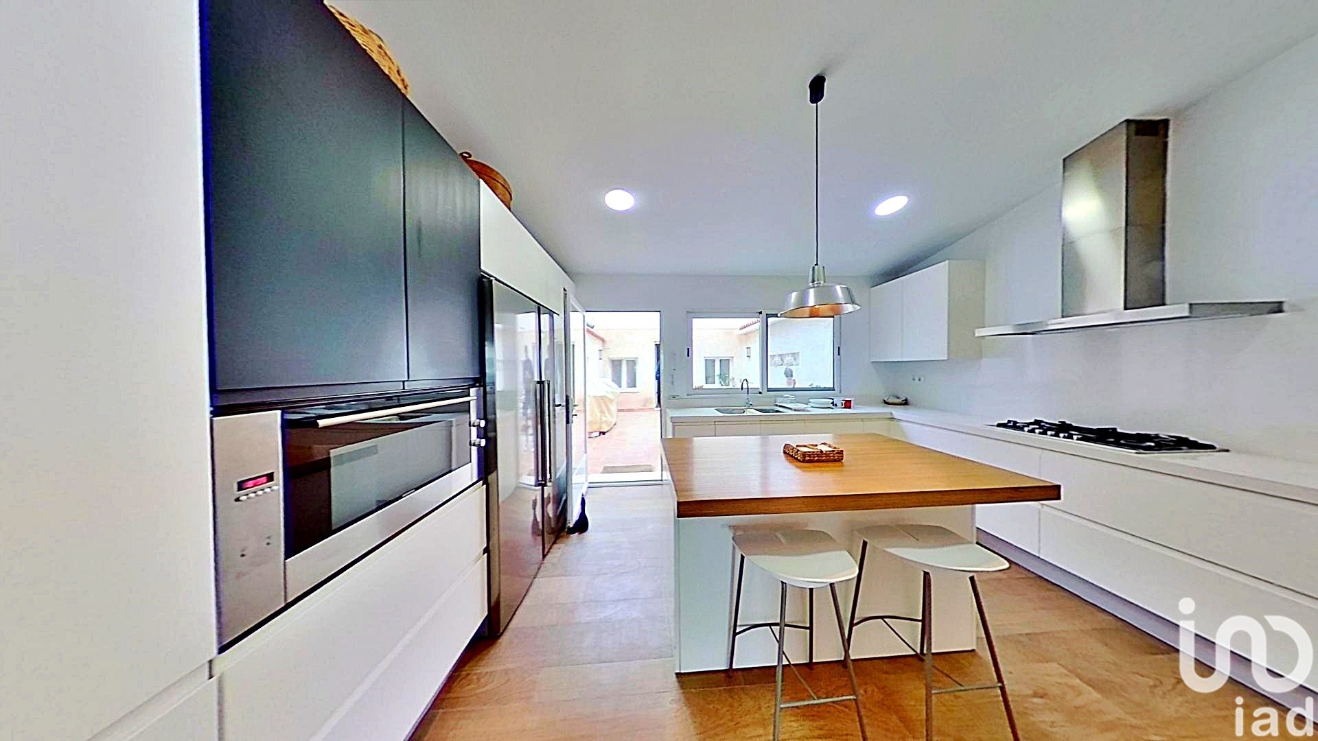 Casa a El Campello, Alicante, Spagna 4 camere da letto, 250 mq. N° 153728
