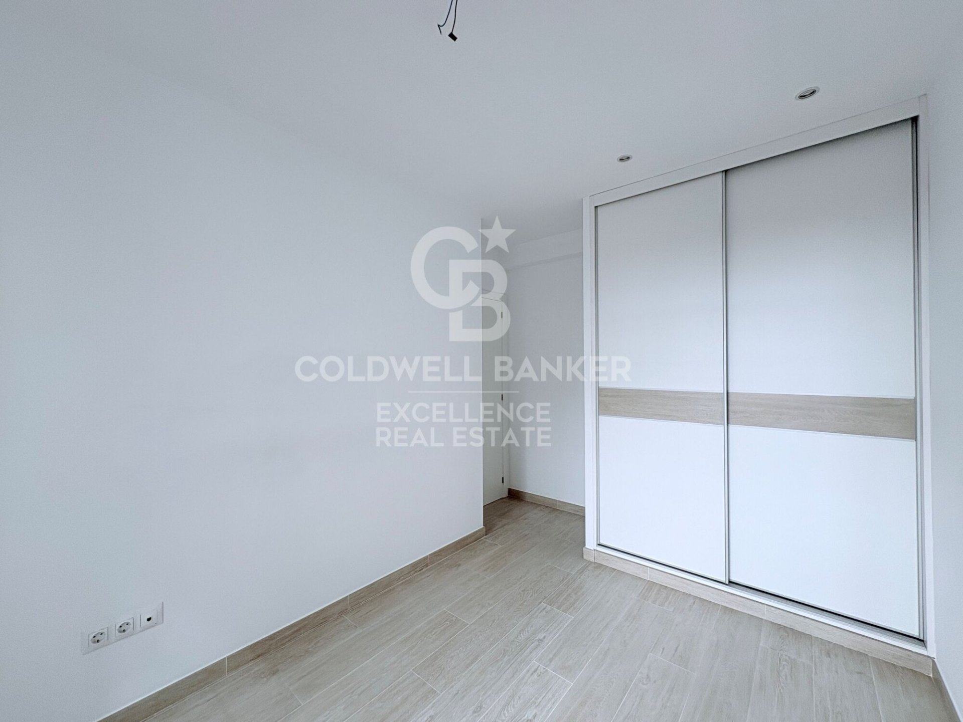 Apartment à Valencia, Espagne 2 chambres, 73 m2 No. 178668