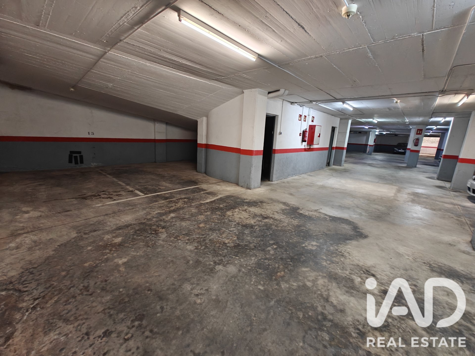 Garaje en Sabadell, Barcelona, España 28 m2 No. 192212
