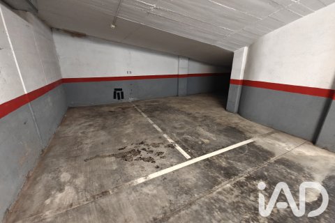 Garage à Sabadell, Barcelona, Espagne 28 m2 No. 192212