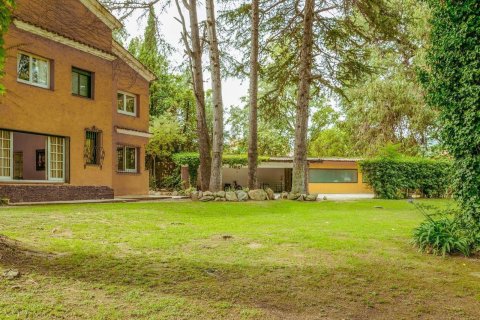 Дом в Барселона, Испания 12 спален, 1200м2 №178331