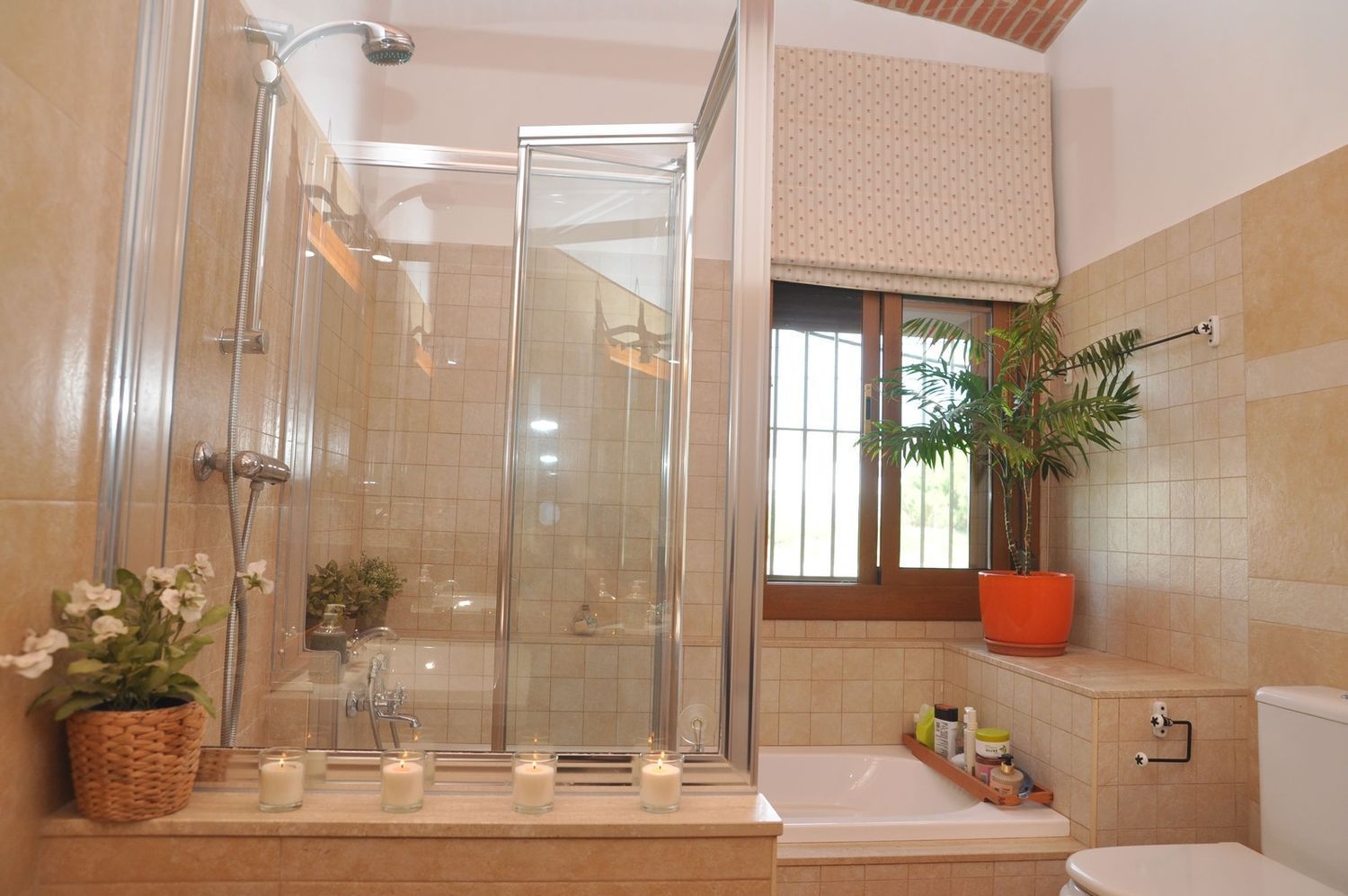 Talo Mataro, Barcelona, Espanja 5 makuuhuonetta, 380 m2 No. 178334