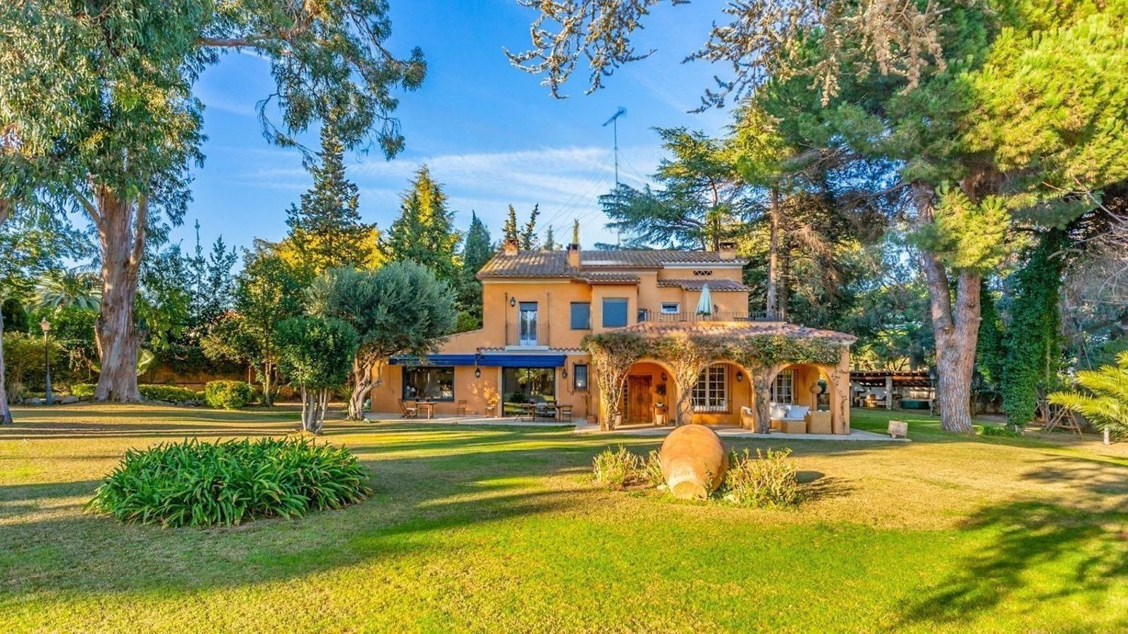 Сasa en Sant Andreu de Llavaneres, Barcelona, España 7 dormitorios, 606 m2 No. 178332