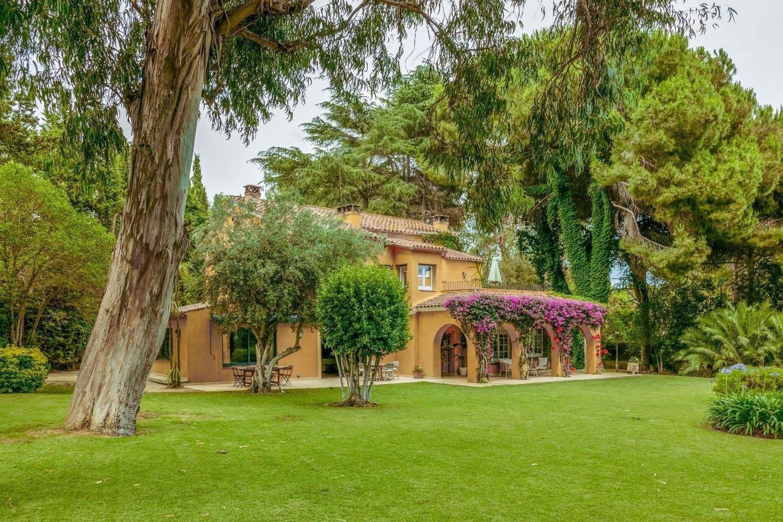 Сasa en Sant Andreu de Llavaneres, Barcelona, España 7 dormitorios, 606 m2 No. 178332
