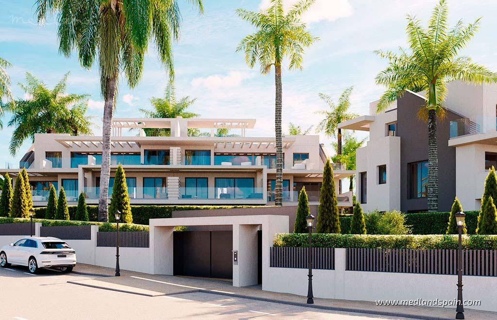 Appartamento a Estepona, Malaga, Spagna 3 camere da letto, 133 mq. N° 132936