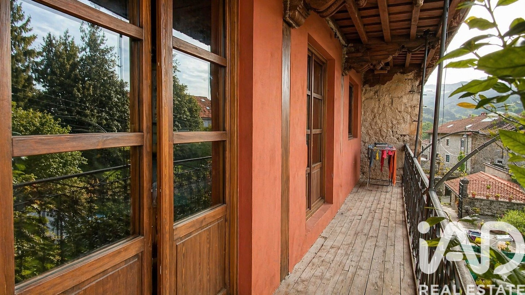 Townhouse in Corvera de Toranzo, Cantabria, Spain 4 bedrooms, 576 sq.m. No. 172553