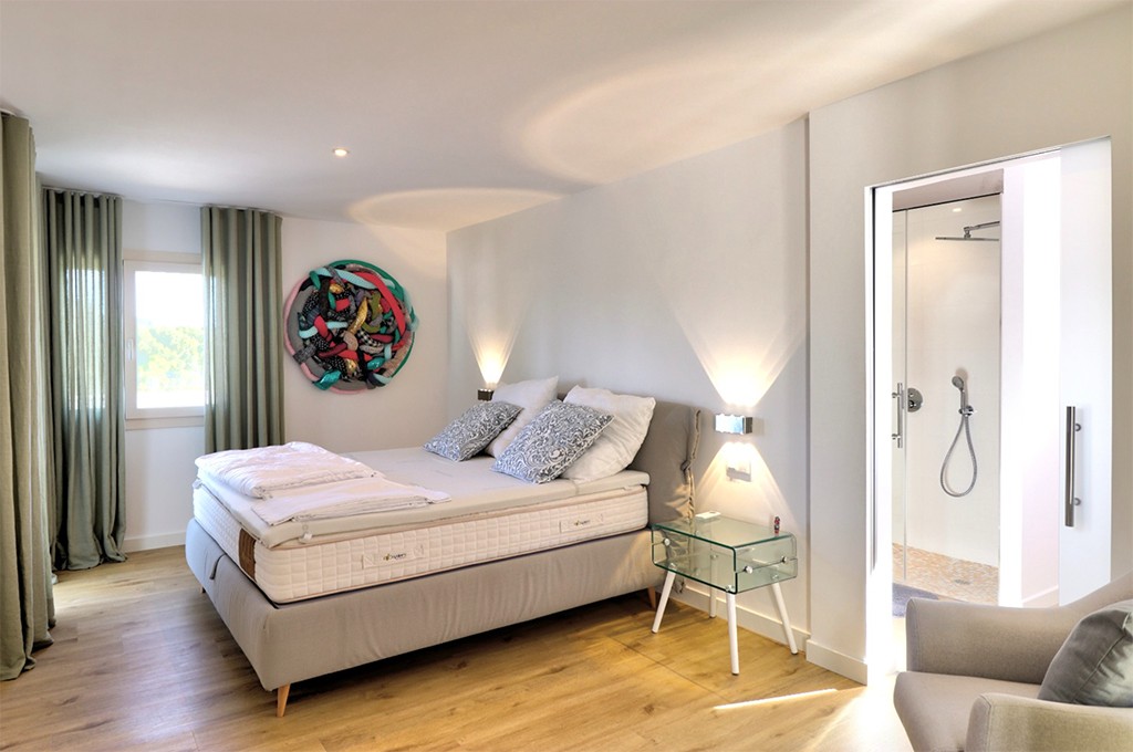 Villa Santa Ponsa, Mallorca, Spānijā 4 istabas, 400 m2 Nr. 148036