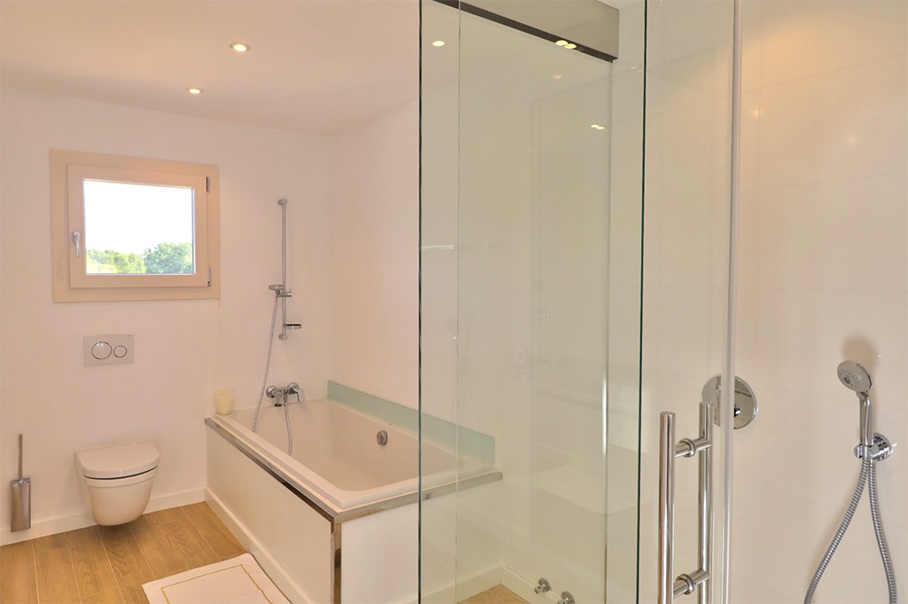 Villa Santa Ponsa, Mallorca, Spānijā 4 istabas, 400 m2 Nr. 148036