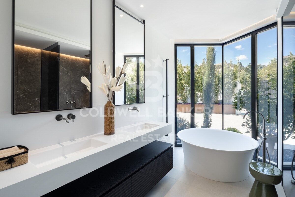Villa à Benahavis, Malaga, Espagne 6 chambres, 631 m2 No. 159137