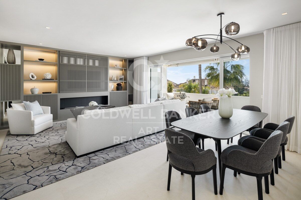 Duplex in Marbella, Malaga, Spain 3 bedrooms, 157 sq.m. No. 159138