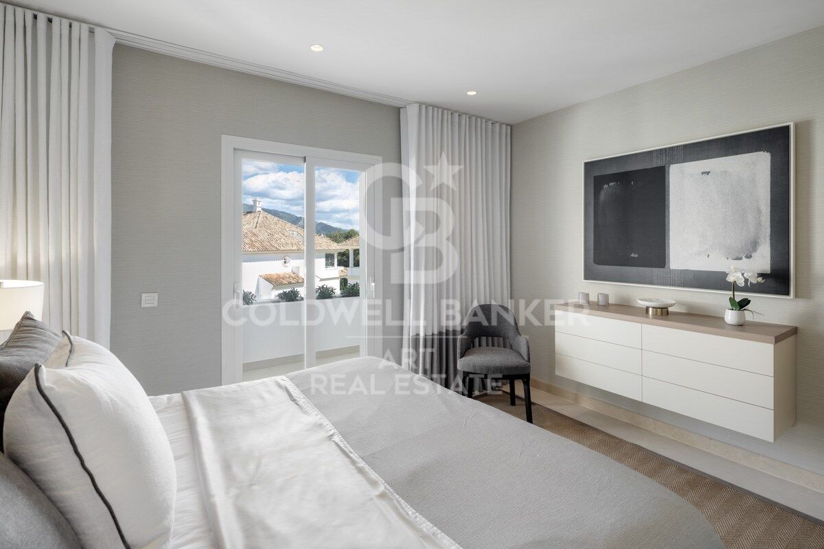 Duplex in Marbella, Malaga, Spain 3 bedrooms, 157 sq.m. No. 159138