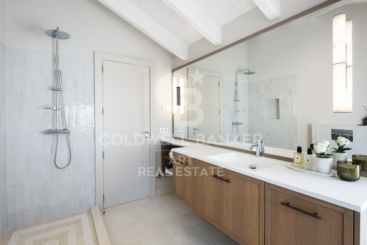 Duplex in Marbella, Malaga, Spain 3 bedrooms, 157 sq.m. No. 159138