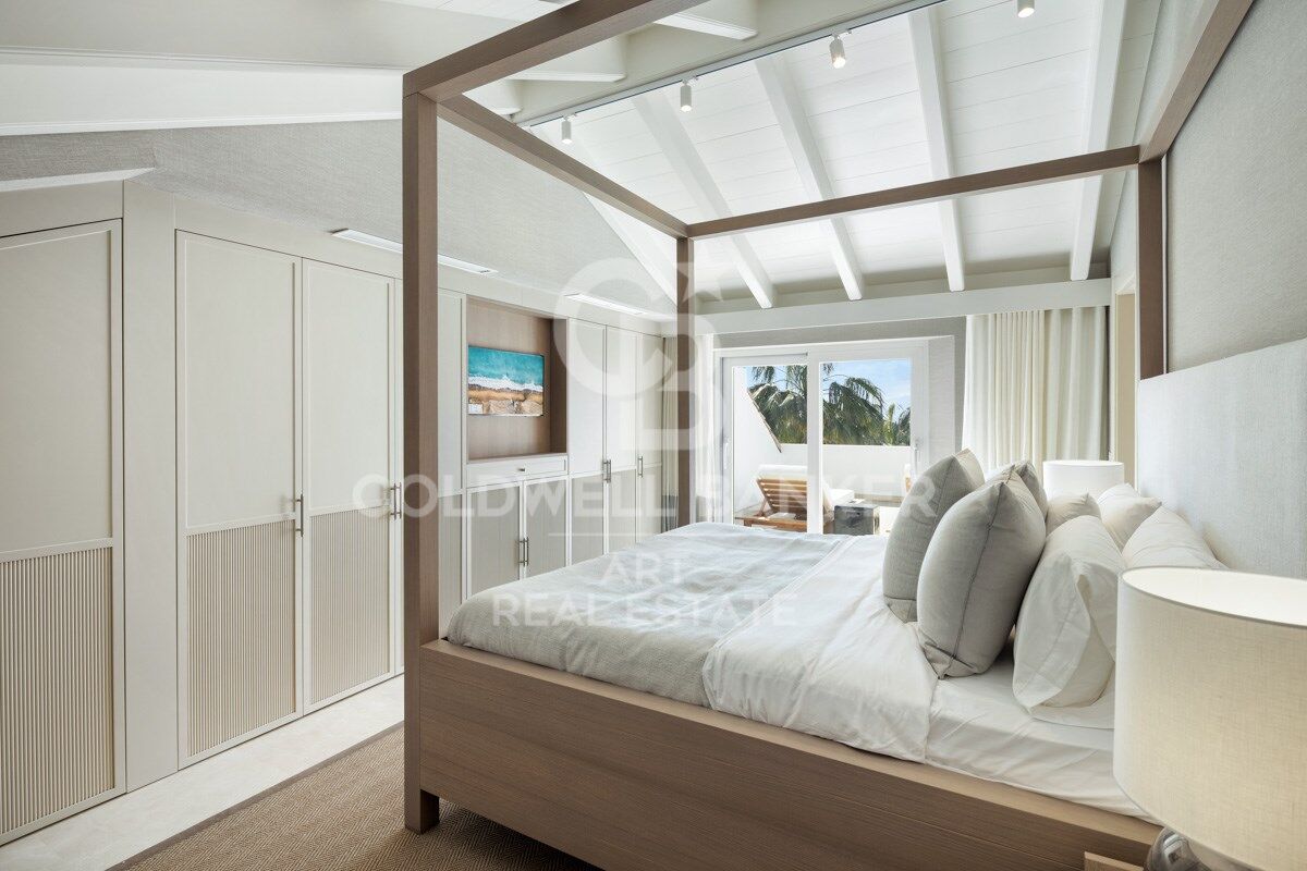Duplex in Marbella, Malaga, Spain 3 bedrooms, 157 sq.m. No. 159138