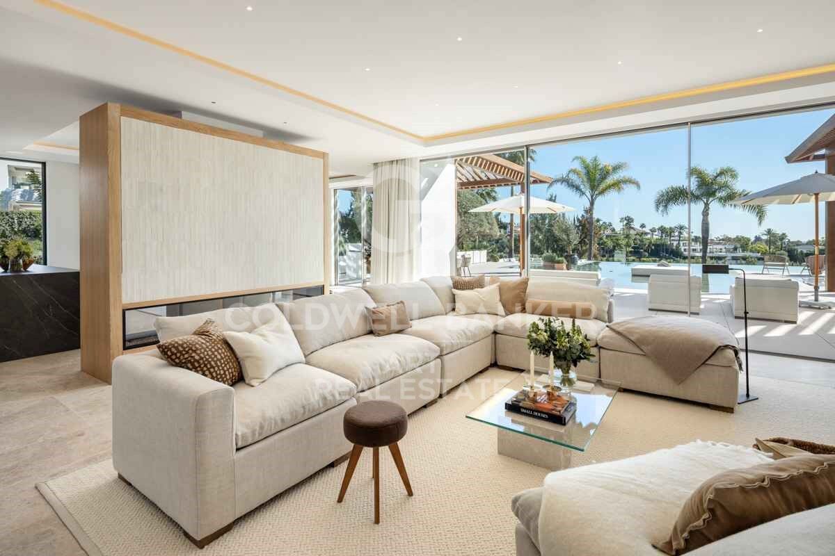 Villa à Marbella, Malaga, Espagne 6 chambres, 854 m2 No. 159141