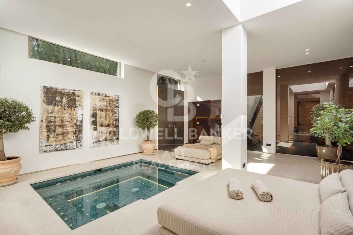 Villa à Marbella, Malaga, Espagne 6 chambres, 854 m2 No. 159141