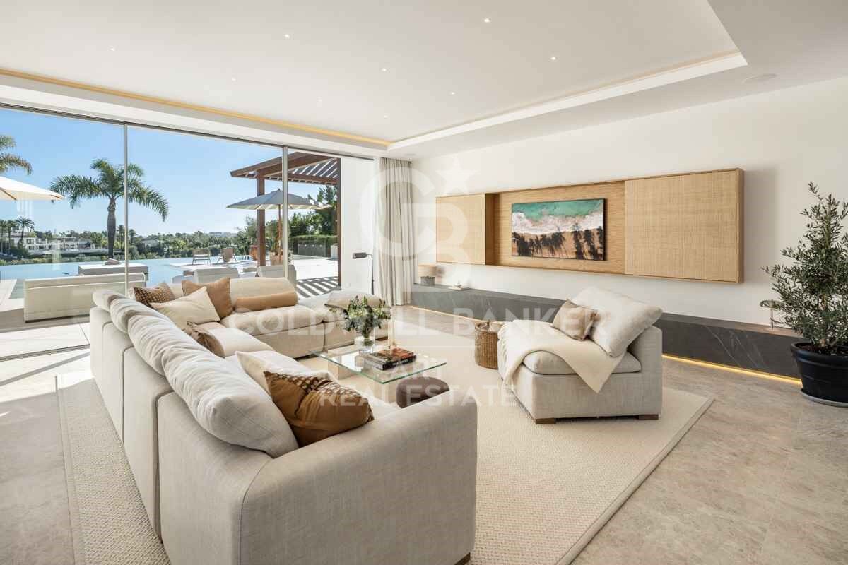 Villa à Marbella, Malaga, Espagne 6 chambres, 854 m2 No. 159141