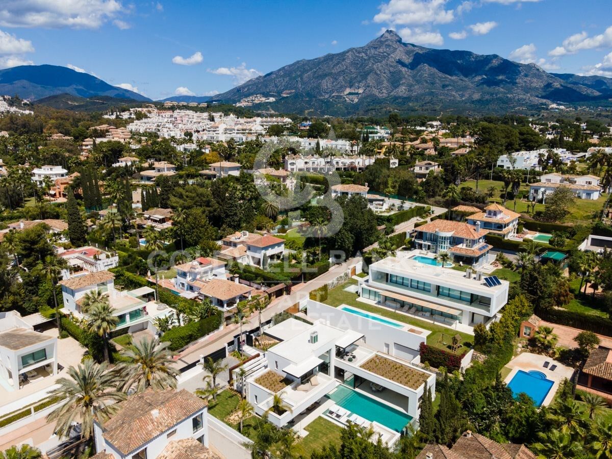Villa Marbella, Malaga, Spānijā 5 istabas, 667 m2 Nr. 159140