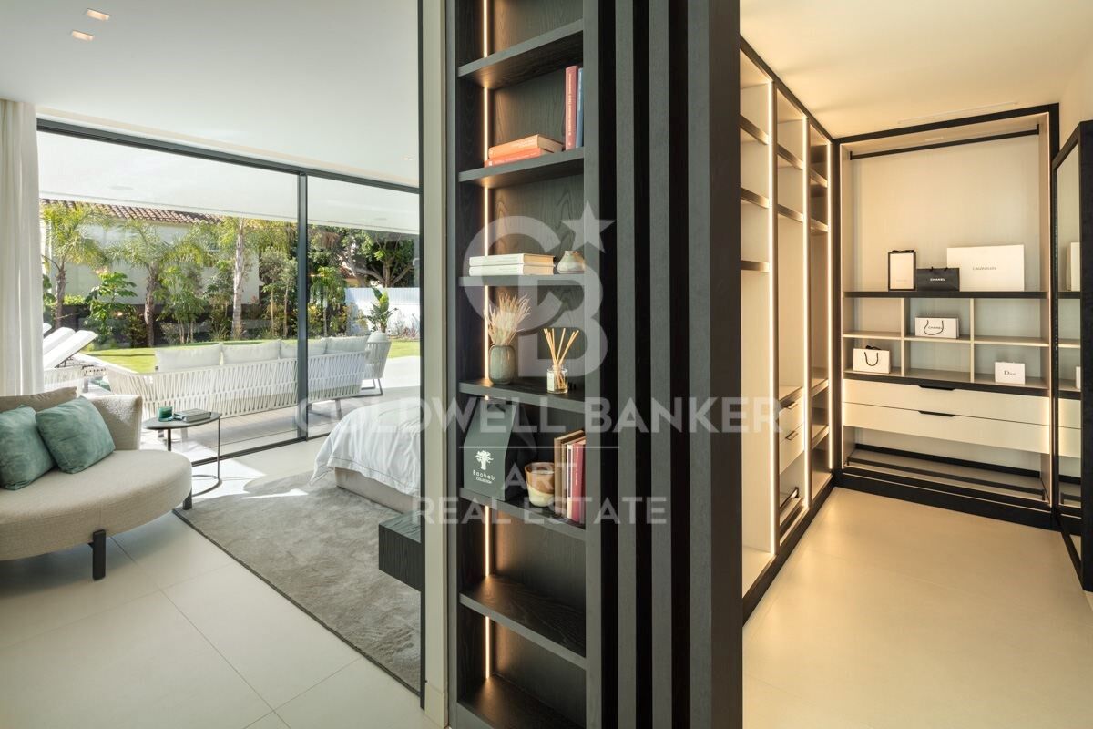 Villa Marbella, Malaga, Spānijā 5 istabas, 667 m2 Nr. 159140
