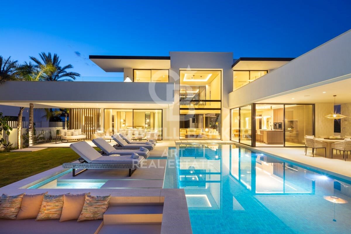 Villa Marbella, Malaga, Spānijā 5 istabas, 667 m2 Nr. 159140