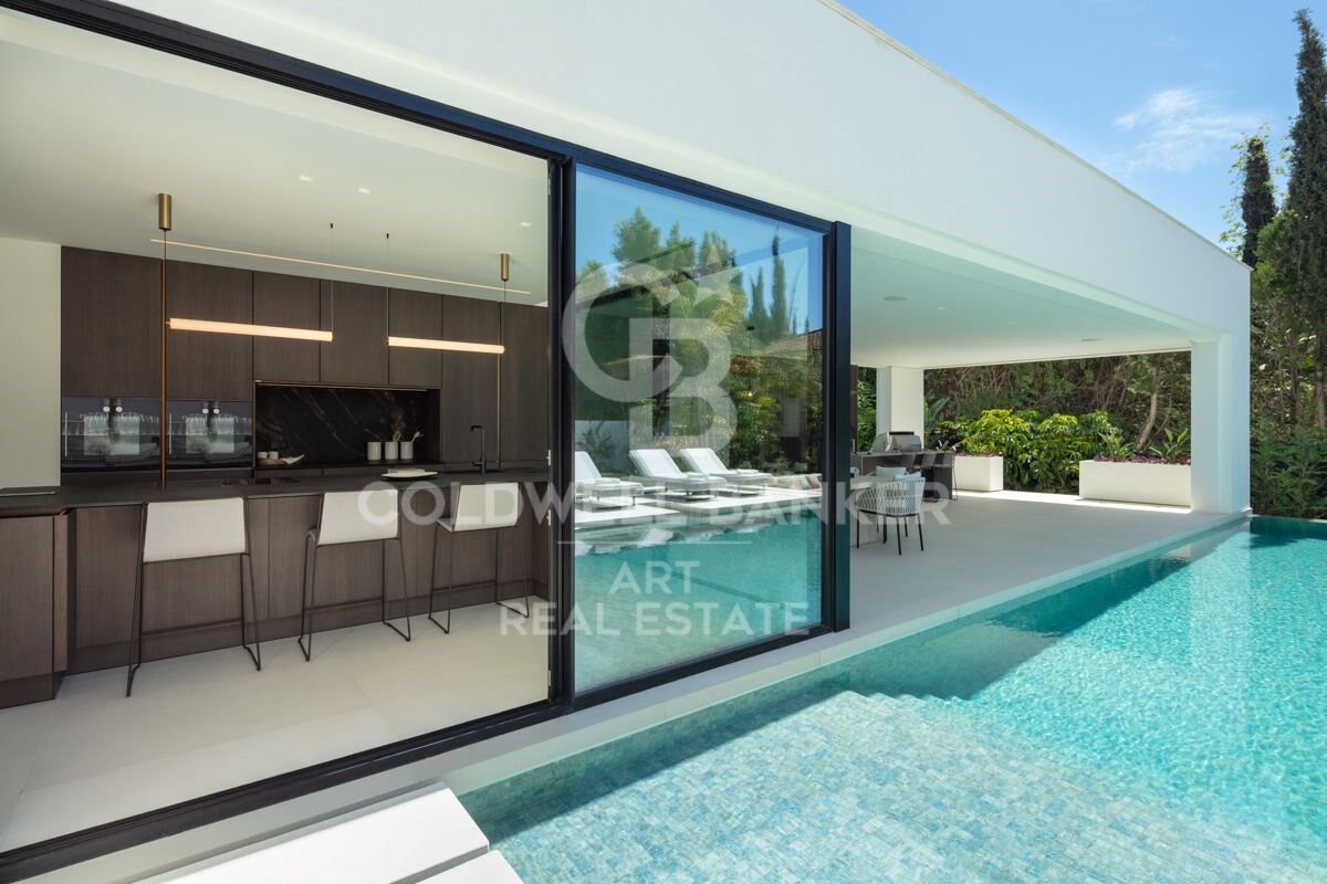 Villa Marbella, Malaga, Spānijā 5 istabas, 667 m2 Nr. 159140