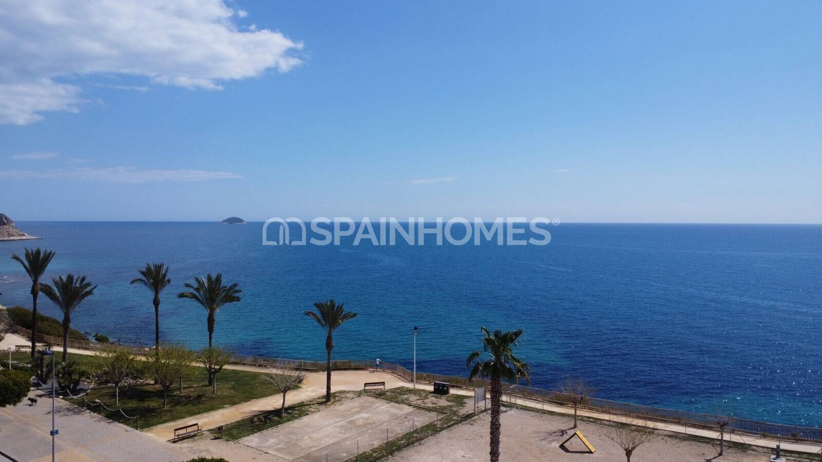 Apartment in Villajoyosa, Alicante, Spain 2 bedrooms, 62 sq.m. No. 139736