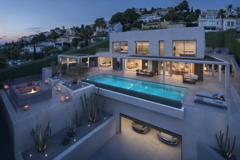 Villa in Javea, Alicante, Spain 5 bedrooms, 443 sq.m. No. 191038