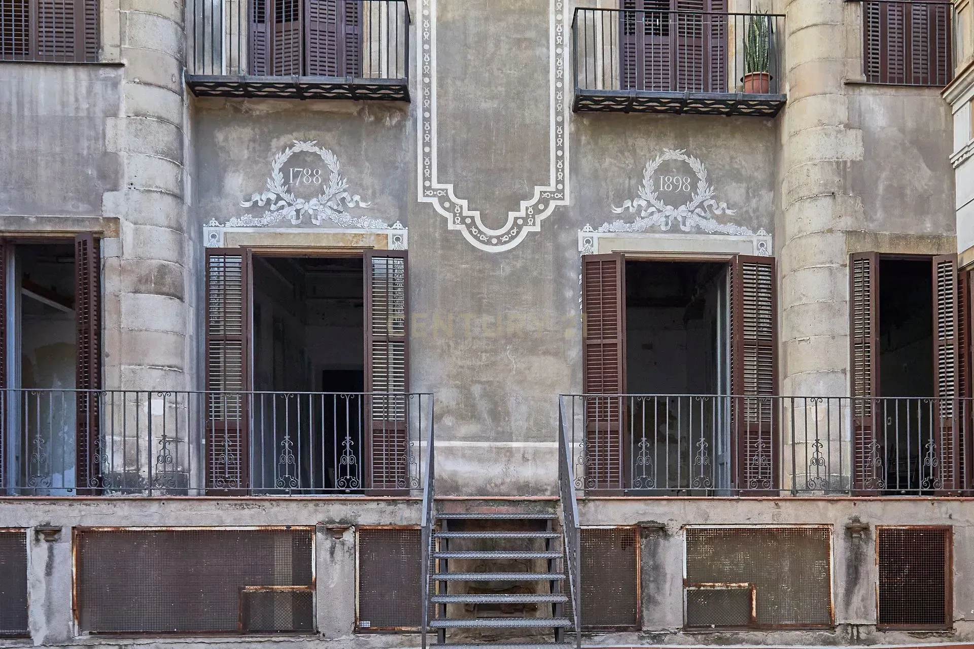 Oficina en Barcelona, España 7 dormitorios, 512 m2 No. 181311