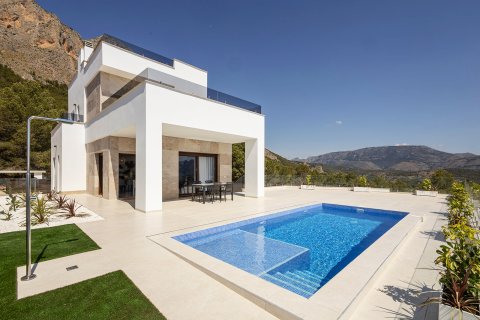 Villa a Polop, Alicante, Spagna 3 camere da letto, 136 mq. N° 151980