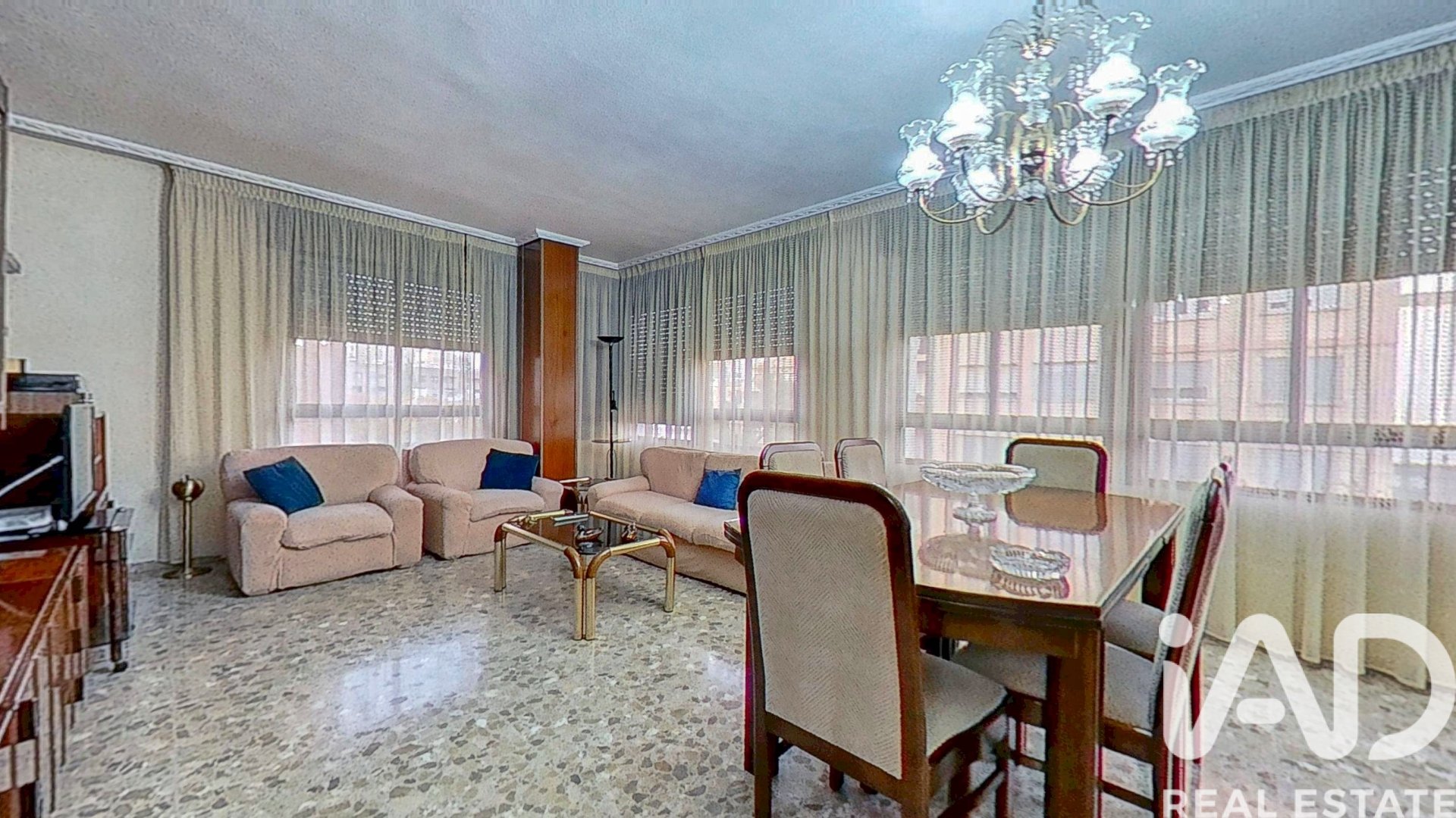 Apartment in Vila-real, Castellon, Spain 4 bedrooms, 105 sq.m. No. 185434