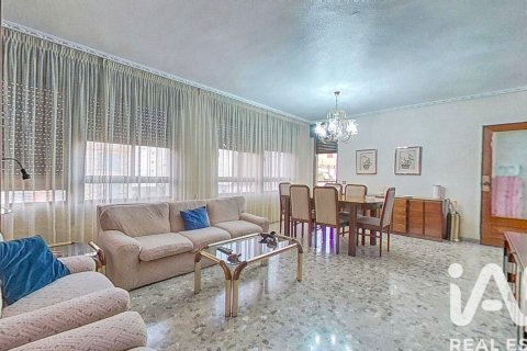Appartamento a Vila-real, Castellon, Spagna 4 camere da letto, 105 mq. N° 185434