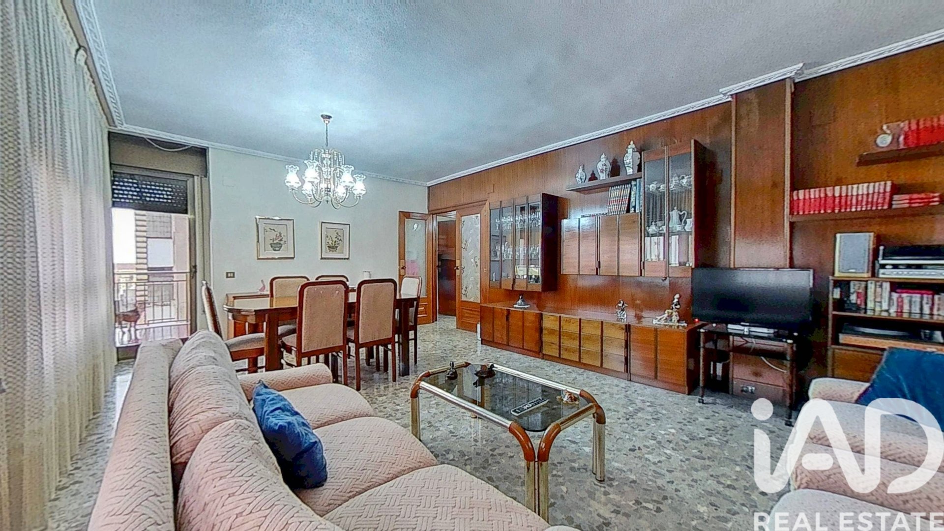 Apartment in Vila-real, Castellon, Spain 4 bedrooms, 105 sq.m. No. 185434