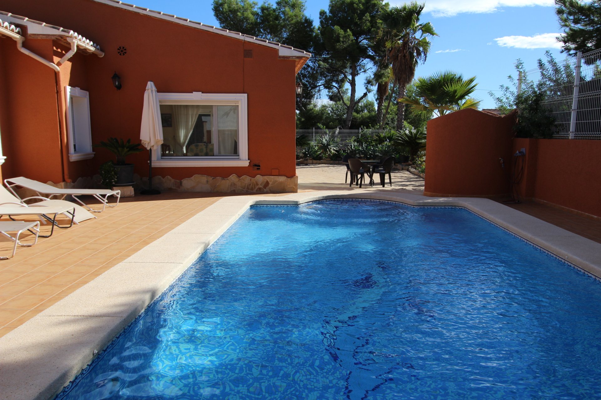 Villa i Calpe, Alicante, Spanien 3 sovrum, 160 kvm. Nr. 57073