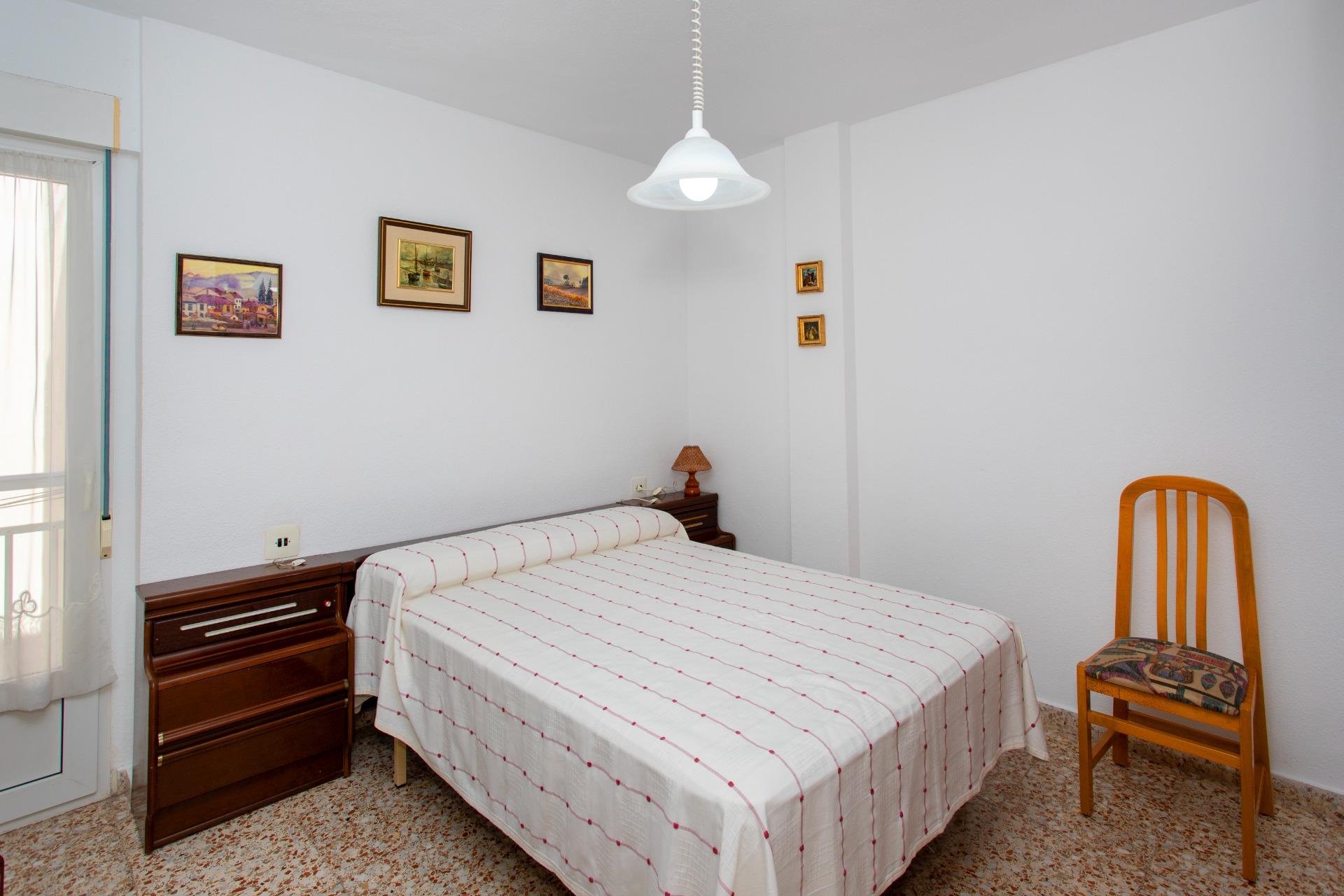 Appartamento a Torrevieja, Alicante, Spagna 3 camere da letto, 88 mq. N° 152082